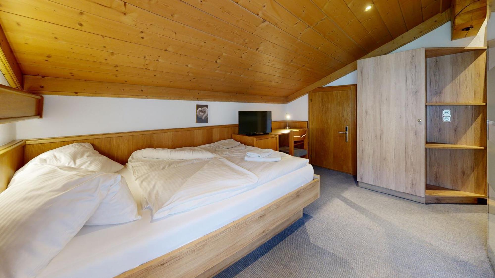 Brixana Hotell Brixen im Thale Exteriör bild