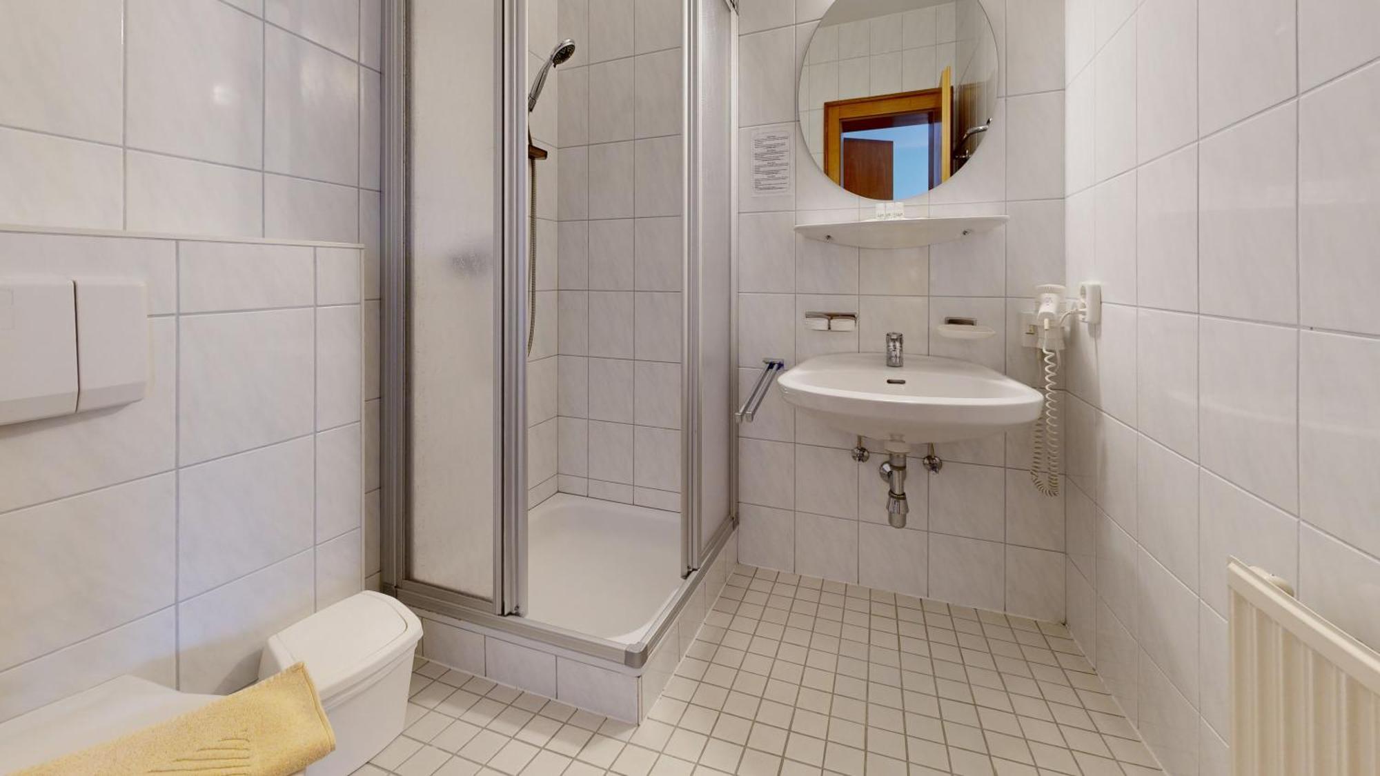 Brixana Hotell Brixen im Thale Exteriör bild