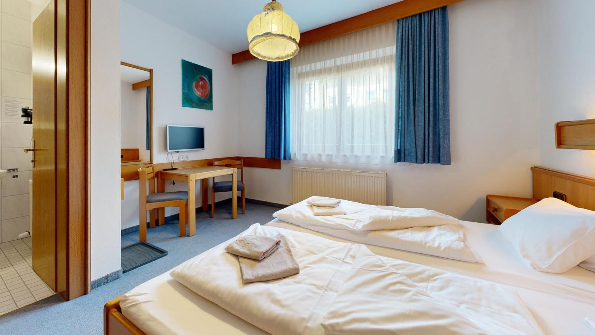 Brixana Hotell Brixen im Thale Exteriör bild